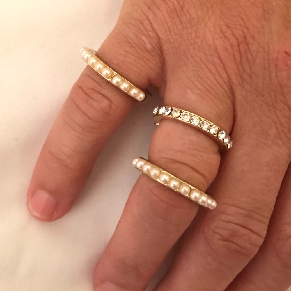 NEW! Lovely Pearl and Diamond Ring Set